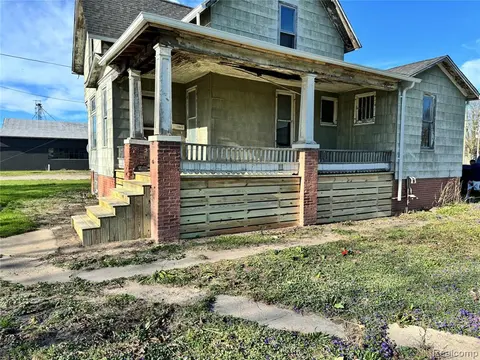 724 N Beck Street, Sebewaing MI 48759 1120 photo 2
