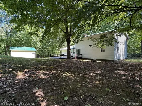 240 Townhall Road, Melvin MI 48454 9798 photo 3