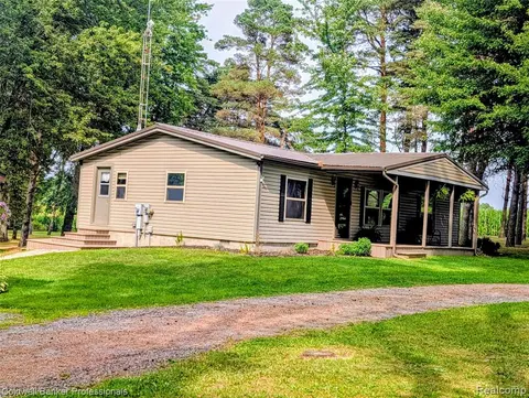 6895 Lanway Road, Kingston MI 48741 8717 photo 2
