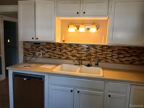 129 E Congress Street, Caro MI 48723 photo 4
