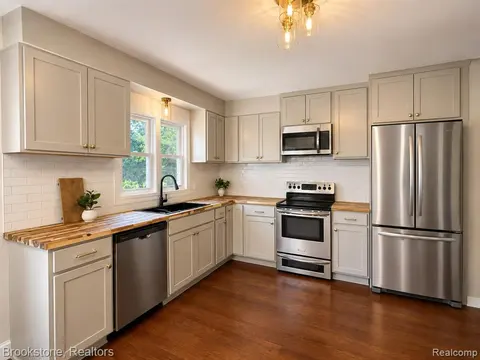 620 W Huron Avenue, Vassar MI 48768 1125 photo 5