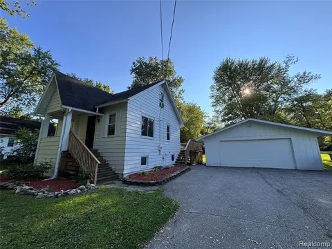 5802 Morganport Drive, Saginaw MI 48601 5928 home for sale