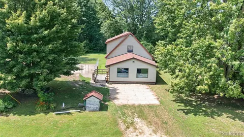 3775 W Saginaw Road, Vassar MI 48768 9594 photo 2