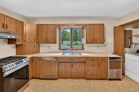 3775 W Saginaw Road, Vassar MI 48768 9594 photo 3