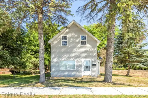 149 Ward Street, Croswell MI 48422 1136 photo 2