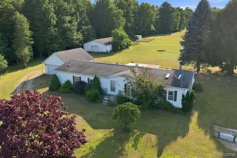 2390 Lakeshore Road, Applegate MI 48401 9632 home for sale