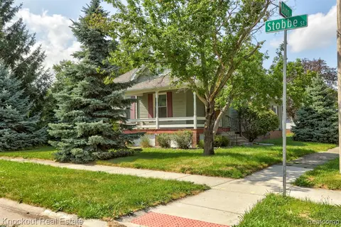 2502 Stobbe Street, Saginaw MI 48602 4057 photo 2