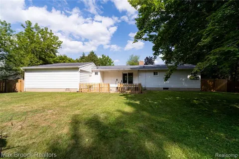 216 Crawford Drive, Merrill MI 48637 9735 photo 5