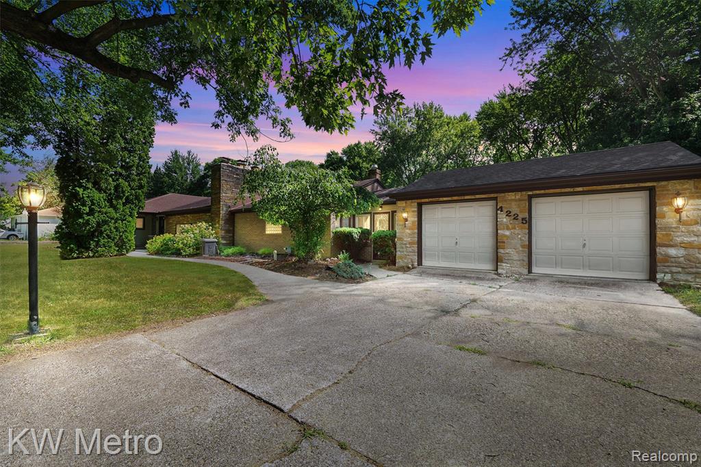 4225 Shreve Drive, Bridgeport MI 48722 9547 photo 1