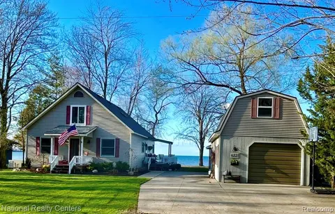 6221 Lakeview Drive, Port Hope MI 48468 9634 home for sale