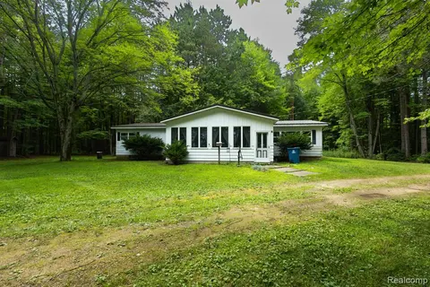 7800 Oak Road, Millington MI 48746 9046 home for sale