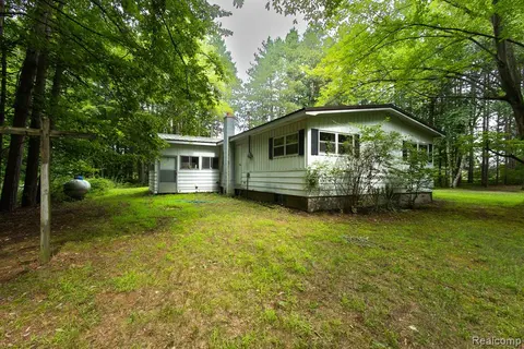 7800 Oak Road, Millington MI 48746 9046 photo 4