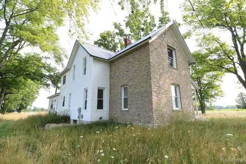 6577 E Deckerville Road, Deford MI 48729 9704 photo 3
