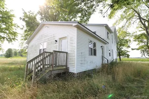 6577 E Deckerville Road, Deford MI 48729 9704 photo 4