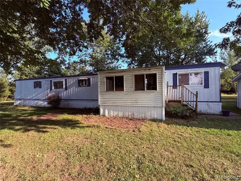 5656 Delong Road, Cass City MI 48726 9354 photo 2