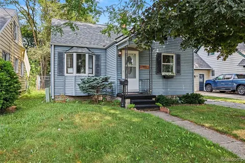3222 Osler Court, Saginaw MI 48602 3219 photo 2