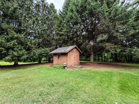 9012 Lincoln Road, Harbor Beach MI 48441 9333 photo 4