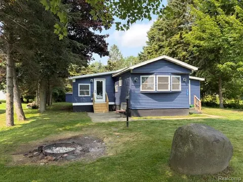 4043 Beacon Hill Drive, Port Hope MI 48468 9360 home for sale