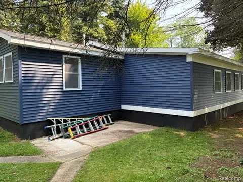 4043 Beacon Hill Drive, Port Hope MI 48468 9360 photo 4