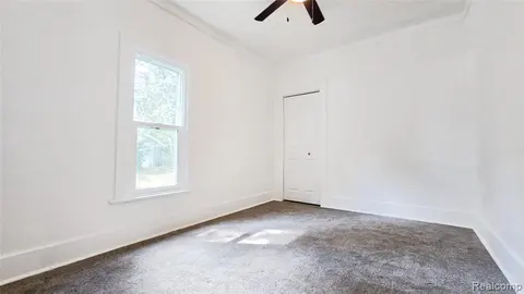 1408 W Main Street, Owosso MI 48867 2050 photo 3