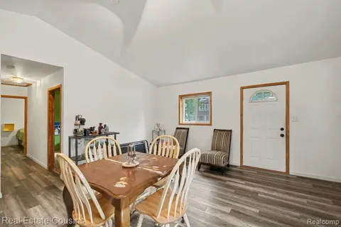300 Kent Street, Durand MI 48429 1101 photo 5