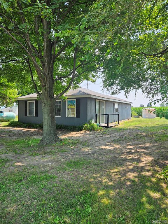 5835 Bay City Forestville Road, Akron MI 48701 9785 photo 1