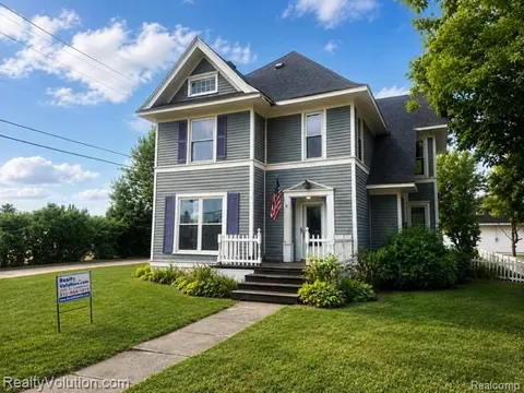 17 James Street, Pigeon MI 48755 photo 2