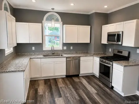 17 James Street, Pigeon MI 48755 photo 3