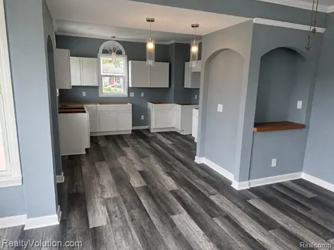 17 James Street, Pigeon MI 48755 photo 4