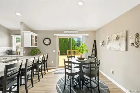 703 Andrew Drive, Frankenmuth MI 48734 9316 photo 5