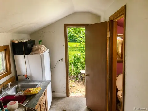 4207 N Carland Road, Elsie MI 48831 9466 photo 4