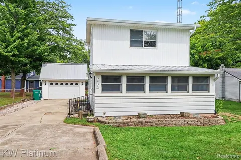 7455 N Woodland Road, Lexington MI 48450 9722 photo 4