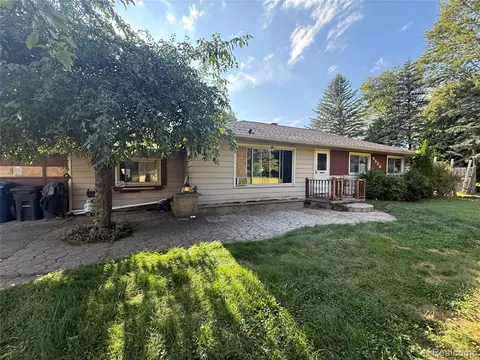 6526 W State Road, Millington MI 48746 9123 photo 3