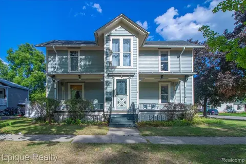 402 N Hickory Street, Owosso MI 48867 2326 home for sale