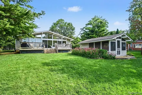 9647 Shore Drive, Pigeon MI 48755 8603 photo 2