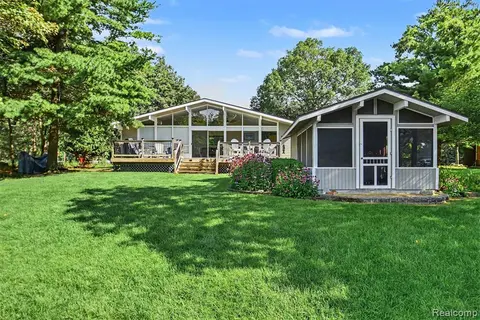 9647 Shore Drive, Pigeon MI 48755 8603 photo 3