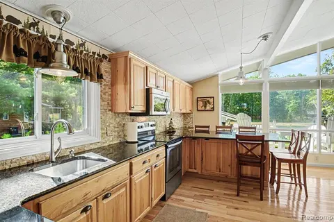 9647 Shore Drive, Pigeon MI 48755 8603 photo 5