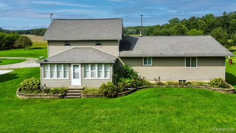 1660 W Brown Road, Mayville MI 48744 9606 photo 4