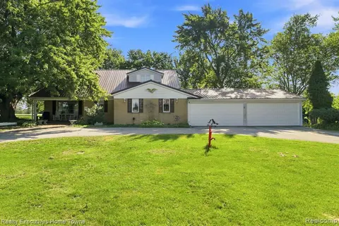 5593 Fairway Lane, Lexington MI 48450 9366 photo 4