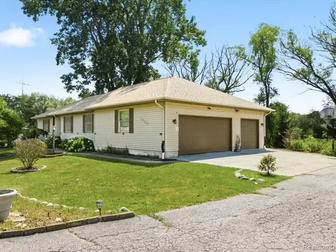 7034 Lake Street, Lexington MI 48450 8832 photo 3