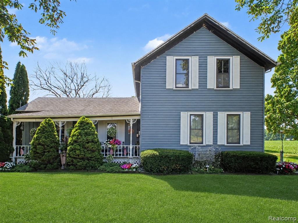 7660 Junction Road, Frankenmuth MI 48734 9536 photo 1