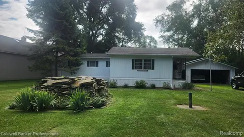 3300 Pointe Aux Barques Road, Port Austin MI 48467 9389 photo 2