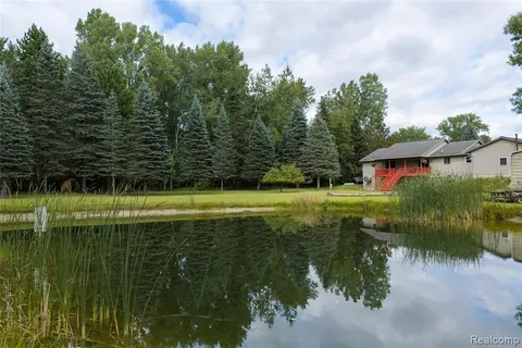 2392 Davis Road, Au Gres MI 48703 9526 photo 3