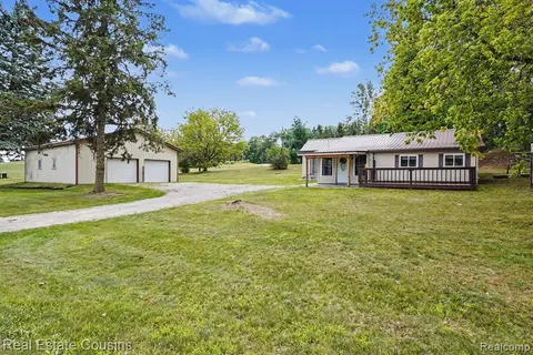 1276 E Elm Road, Farwell MI 48622 8401 photo 2