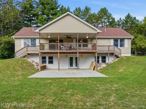 3775 Sandusky Road, Peck MI 48466 9598 photo 2