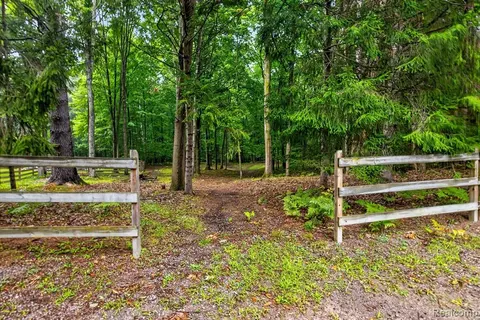 4636 N Hope Road, Hope MI 48628 9315 photo 3