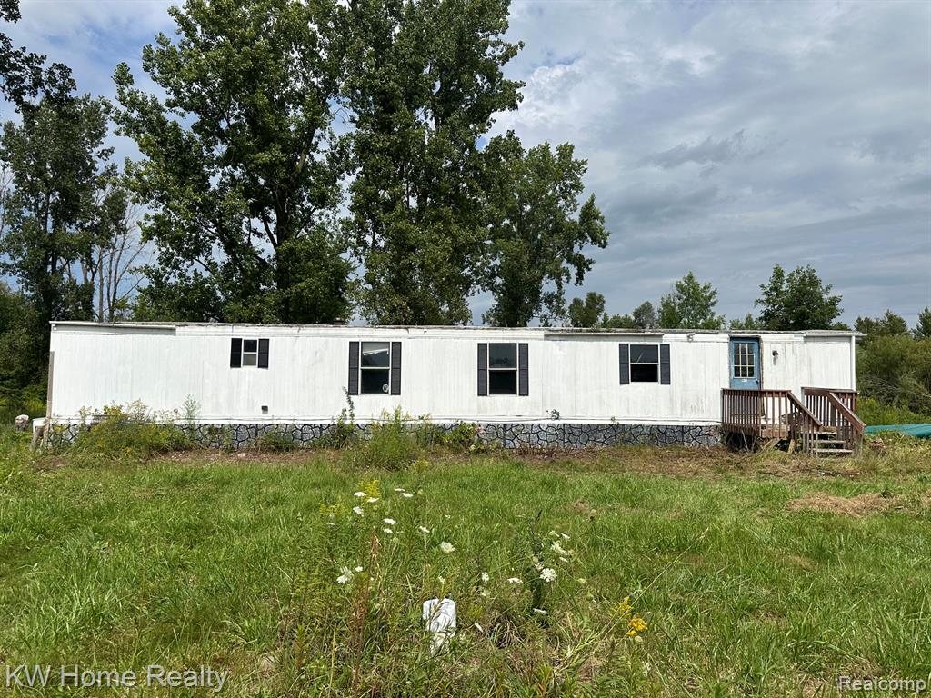 2911 E Sanilac Road, Caro MI 48723 9557 photo 1