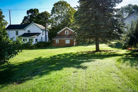 109 N Church Street, Byron MI 48418 9532 photo 4