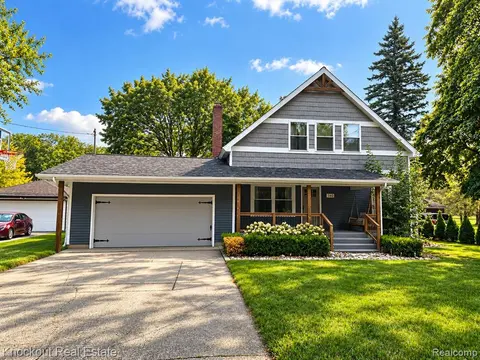140 W Jefferson Street, Frankenmuth MI 48734 1804 home for sale
