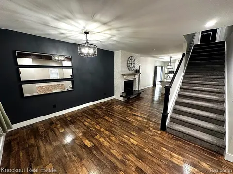 140 W Jefferson Street, Frankenmuth MI 48734 1804 photo 5